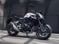 Honda CB500F, una delle migliori moto da strada, con un design aggressivo e prestazioni eccellenti per ogni avventura.