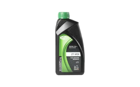 Flacone di olio motore minerale 2T Mix Magneti Marelli per moto e scooter. Un olio minerale cos'è? È un lubrificante derivato dal petrolio.