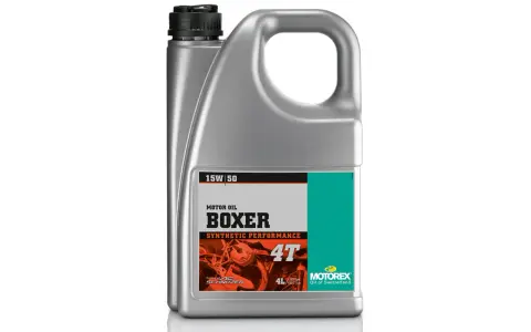 Olio motore Motorex Boxer 4T 15W-50, ideale per la tua BMW R850R. Prestazioni sintetiche per un motore sempre al top.