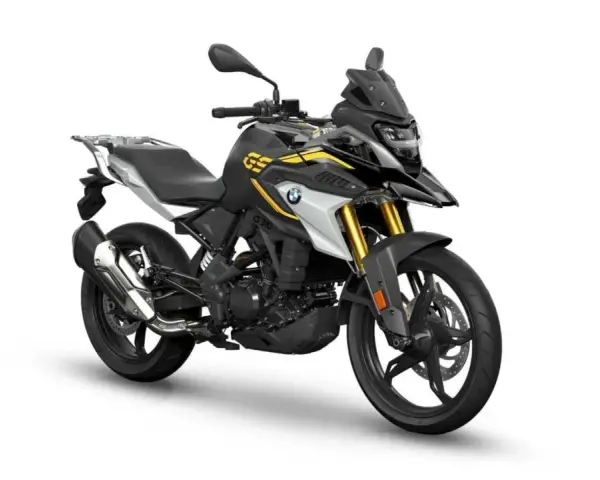 Moto BMW G 310 GS, un'avventura su due ruote. Perfetta per chi cerca moto sportive comode, agili e pronte a tutto.
