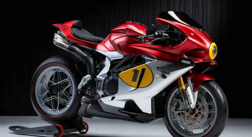 MV Agusta Ago, una moto da corsa rossa e bianca con il numero 11 su uno sfondo scuro.